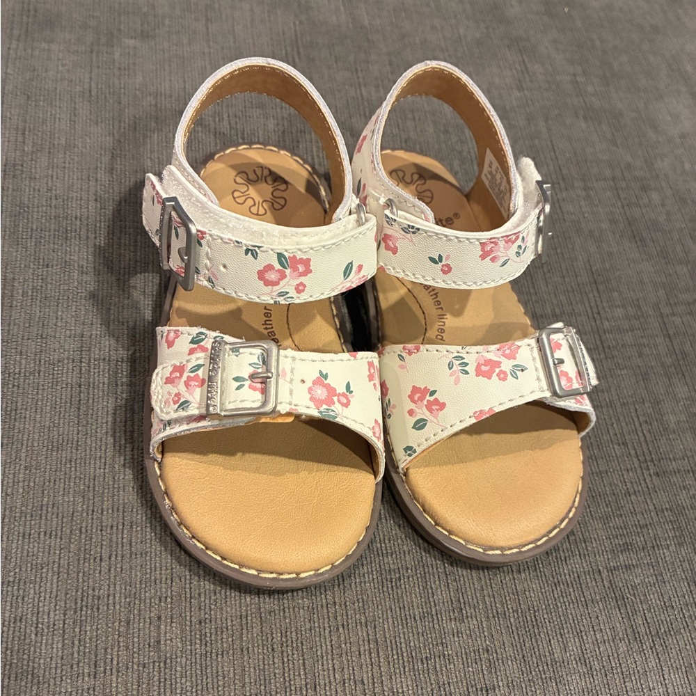 Stride Rite White and Tan Kids floral sandals.  Toddler Size 6M.